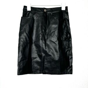 Black faux leather skirt size small